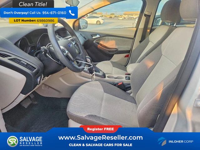 Used 2014 Ford Focus SE FWD image 9