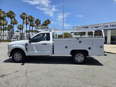 New 2026 Ford F350 XL w/ XL Chrome Package RWD image 7