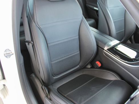 Used 2023 Mercedes-Benz C 300 Sedan image 18