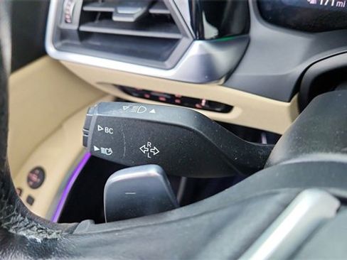 Used 2021 BMW 330i Sedan image 40