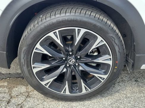 Used 2024 MAZDA CX-90 Plug-In Hybrid w/ Premium Pkg AWD/4WD image 11