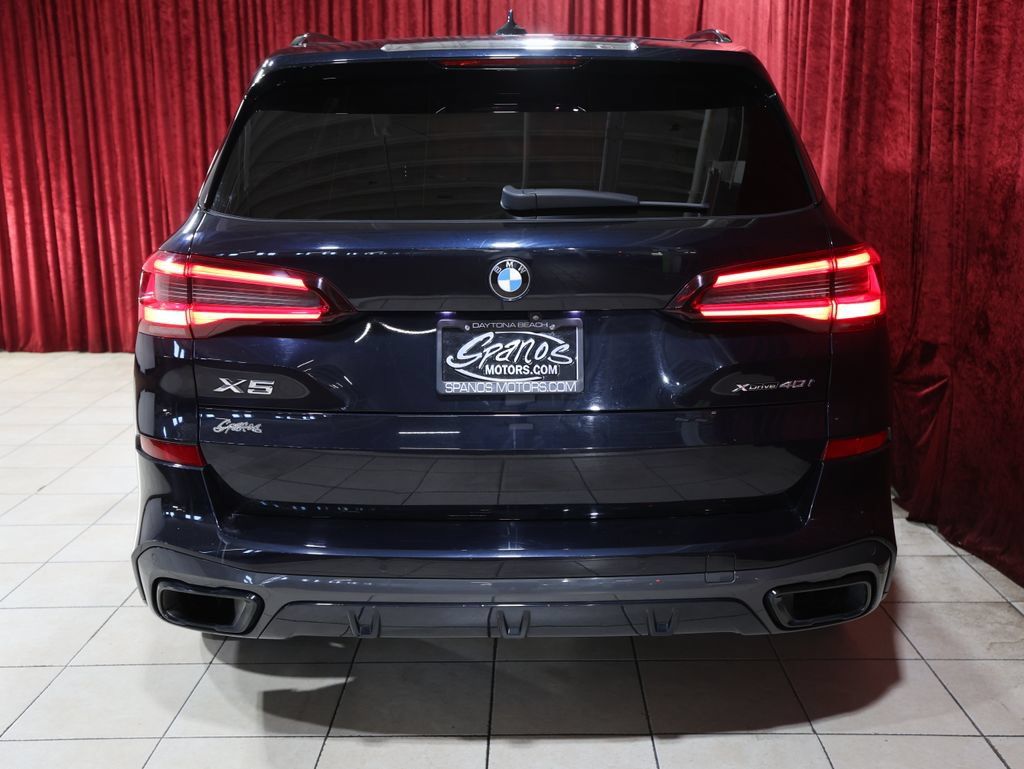 Used 2021 BMW X5 xDrive40i w/ M Sport Package AWD/4WD image 10