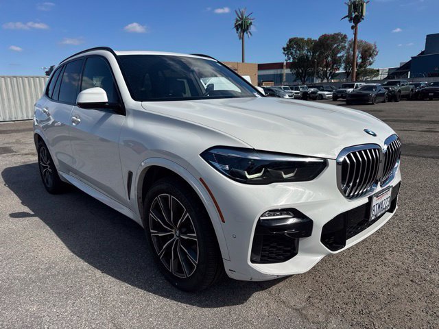 Used 2021 BMW X5 xDrive40i w/ M Sport Package AWD/4WD image 3