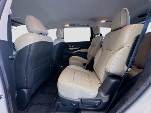 Used 2024 Subaru Ascent Limited AWD/4WD image 15