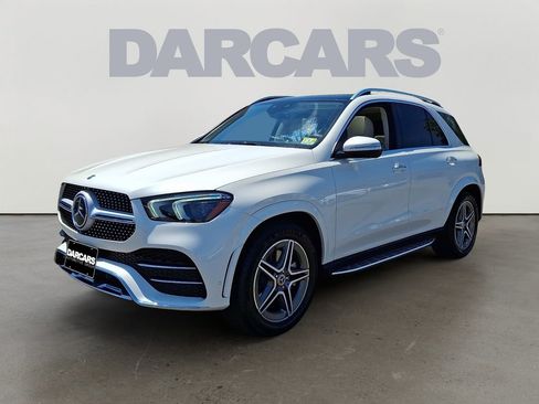 Used 2021 Mercedes-Benz GLE 450 4MATIC image 3