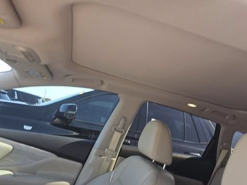 Used 2017 Nissan Murano Platinum w/ Platinum Technology Package FWD image 16