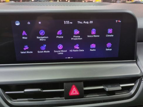 Used 2024 Kia Seltos EX FWD image 21