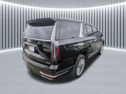 Used 2025 Cadillac Escalade Premium Luxury w/ Touring Package AWD/4WD image 6