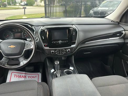 Used 2018 Chevrolet Traverse LT w/ LPO, Floor Liner Package image 12