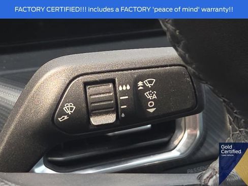 Used 2025 Ford Mustang Premium RWD image 43