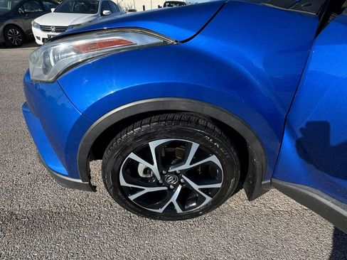 Used 2018 Toyota C-HR XLE image 28