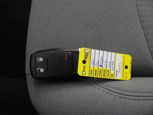 Used 2024 RAM 2500 Big Horn w/ Bed Utility Group image 7