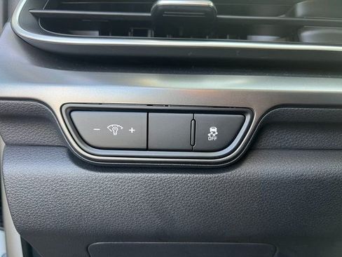 New 2026 Kia Carnival SX w/ SX Dark Edition Package FWD image 17