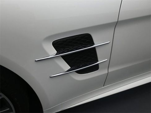 Used 2019 Mercedes-Benz SL 450 w/ Premium Package image 15