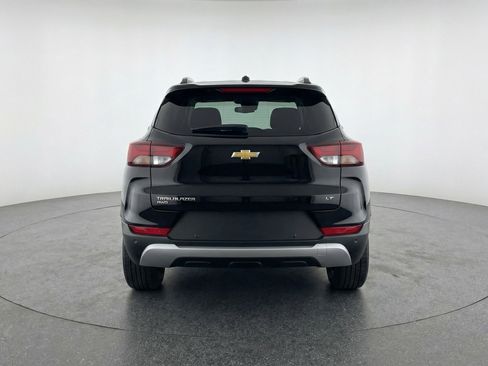 Used 2025 Chevrolet TrailBlazer LT w/ Driver Confidence Package AWD/4WD image 7