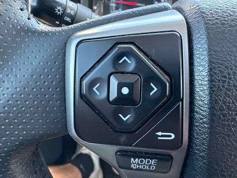 Used 2016 Toyota 4Runner SR5 Premium AWD/4WD image 28