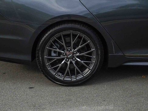 Used 2018 Genesis G80 3.3T Sport image 12