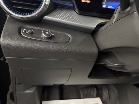 New 2026 Chevrolet Trax LT image 19