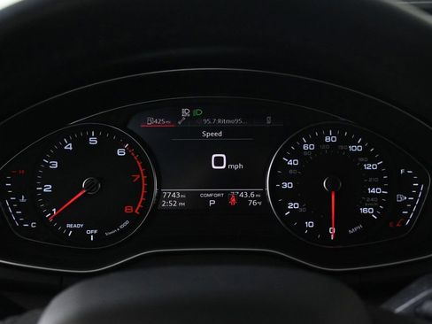 Certified 2024 Audi Q5 2.0T Premium image 11