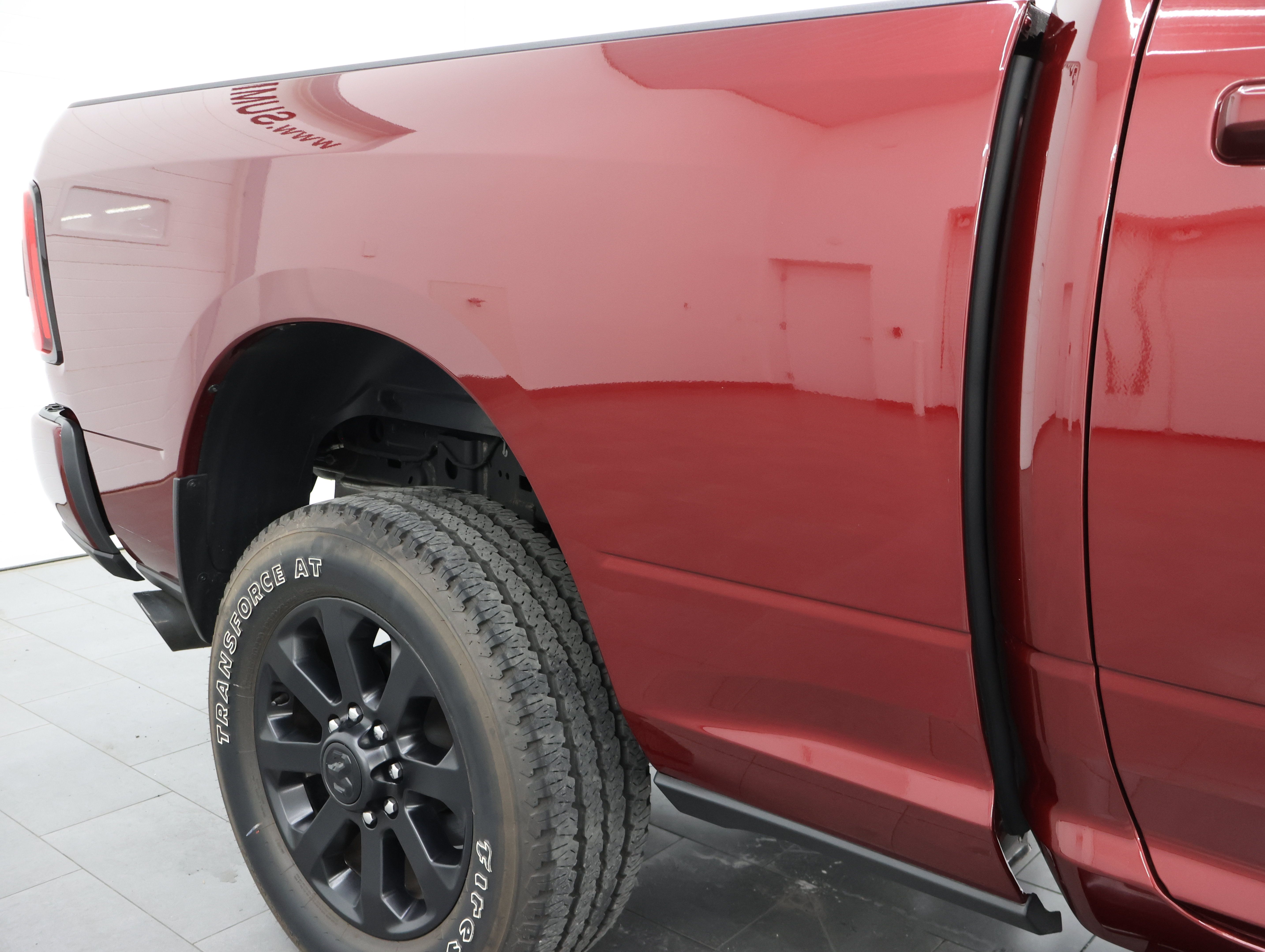 Used 2024 RAM 2500 Laramie w/ Night Edition AWD/4WD image 27