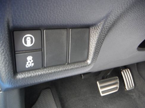 Used 2024 Honda Civic Sport image 11