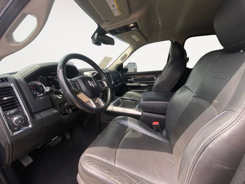 Used 2016 RAM 2500 Laramie image 23