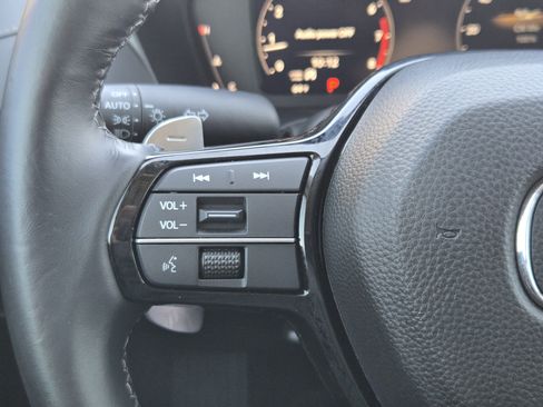 Certified 2025 Acura ADX Base image 38