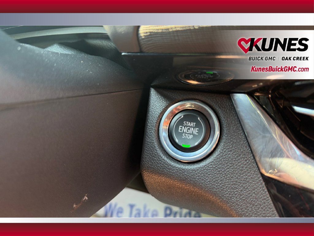 Used 2026 Buick Envista Sport Touring w/ Convenience I Package FWD image 32