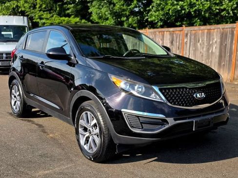 Used 2011 Kia Sportage LX FWD image 1
