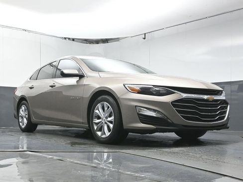 Used 2023 Chevrolet Malibu LT w/ Driver Confidence Package image 29