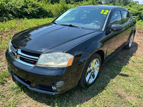Used 2012 Dodge Avenger SXT Plus FWD image 1
