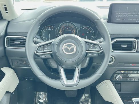 Used 2023 MAZDA CX-5 AWD 2.5 S w/ Premium Package image 16