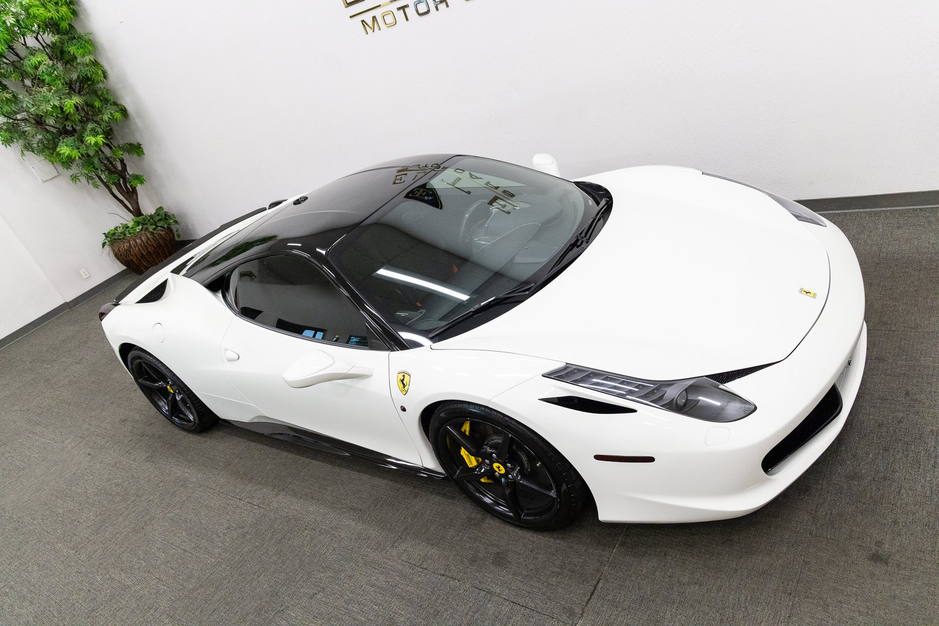 Used 2011 Ferrari 458 Italia Coupe RWD image 25
