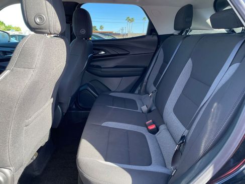 Used 2025 Chevrolet TrailBlazer LT image 24