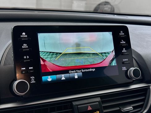 Used 2022 Honda Accord Sport image 22