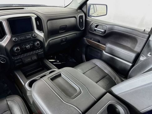 Used 2019 Chevrolet Silverado 1500 LT Trail Boss AWD/4WD image 24