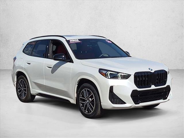 Used 2023 BMW X1 xDrive28i w/ Premium Package AWD/4WD image 3
