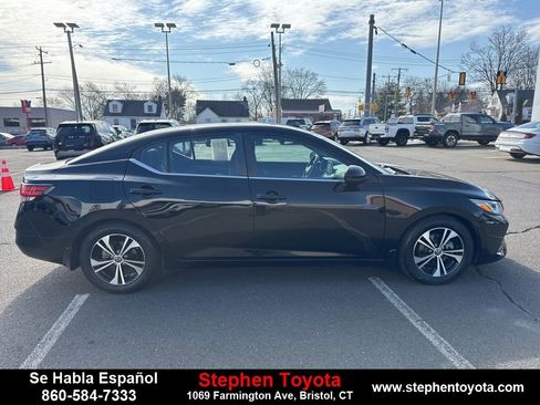 Used 2020 Nissan Sentra SV image 8