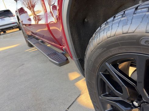 Used 2022 GMC Sierra 1500 Elevation w/ Elevation Premium Package image 10