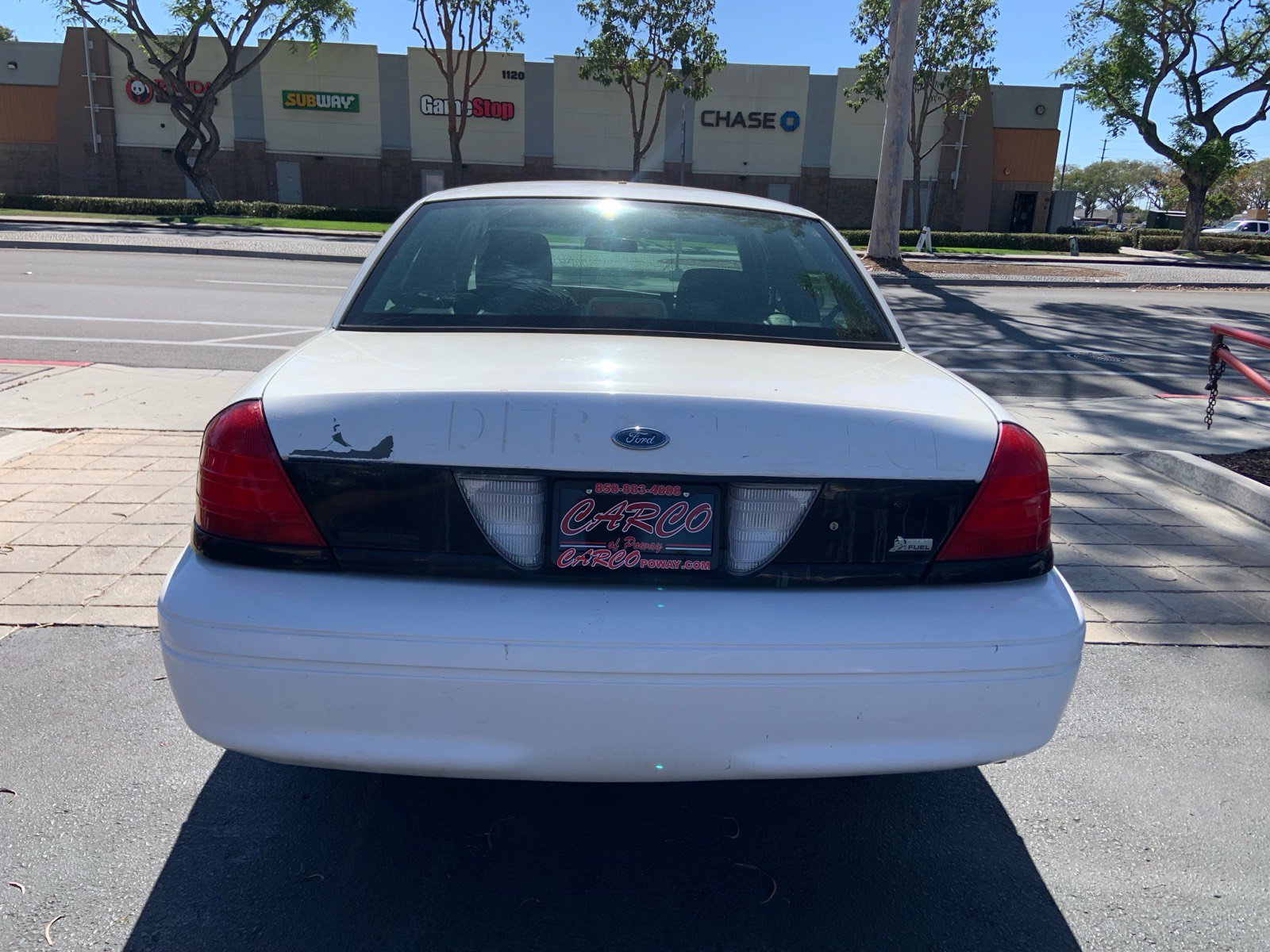 Used 2011 Ford Crown Victoria Police Interceptor RWD image 2