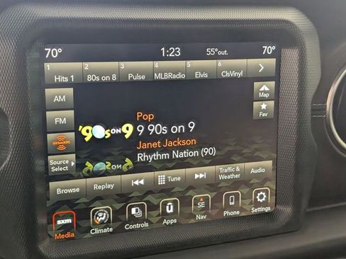 Certified 2023 Jeep Gladiator Overland image 18