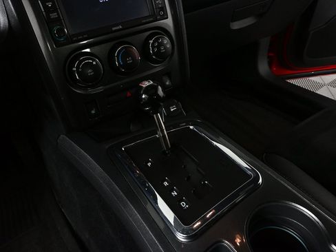 Used 2010 Dodge Challenger SRT8 image 14