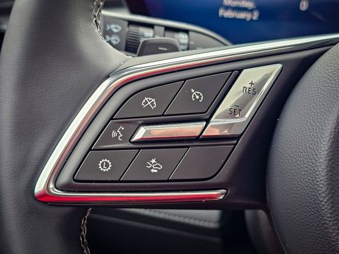 Certified 2026 Buick Enclave Preferred w/ Power Package image 22