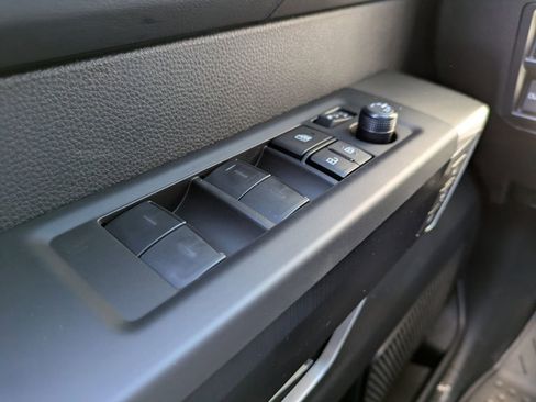 New 2026 Toyota Tundra Platinum AWD/4WD image 25