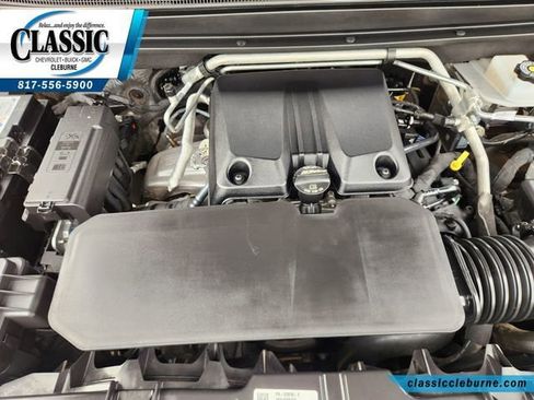 Used 2024 Chevrolet Colorado ZR2 w/ Technology Package image 37