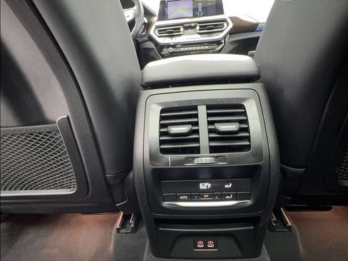 Used 2024 BMW X3 sDrive30i RWD image 40