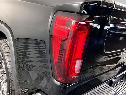 Certified 2026 GMC Sierra 1500 Denali Ultimate AWD/4WD image 21