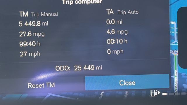 Certified 2025 Volvo XC60 B5 Core AWD/4WD image 17