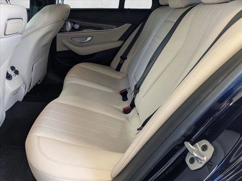 Used 2019 Mercedes-Benz E 300 image 14