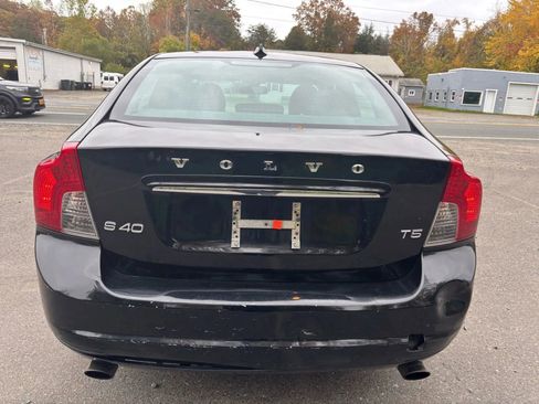 Used 2011 Volvo S40 T5 image 8